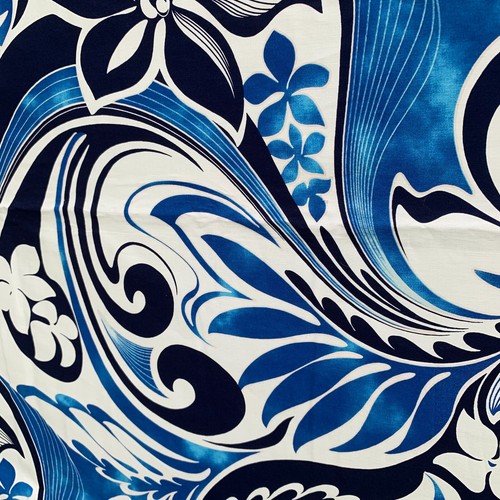 New Tiki Print Poly Fabric 4 yds Hibiscus Waves Hawaiian Trendtex 2012 BlueWhite - Picture 10 of 12