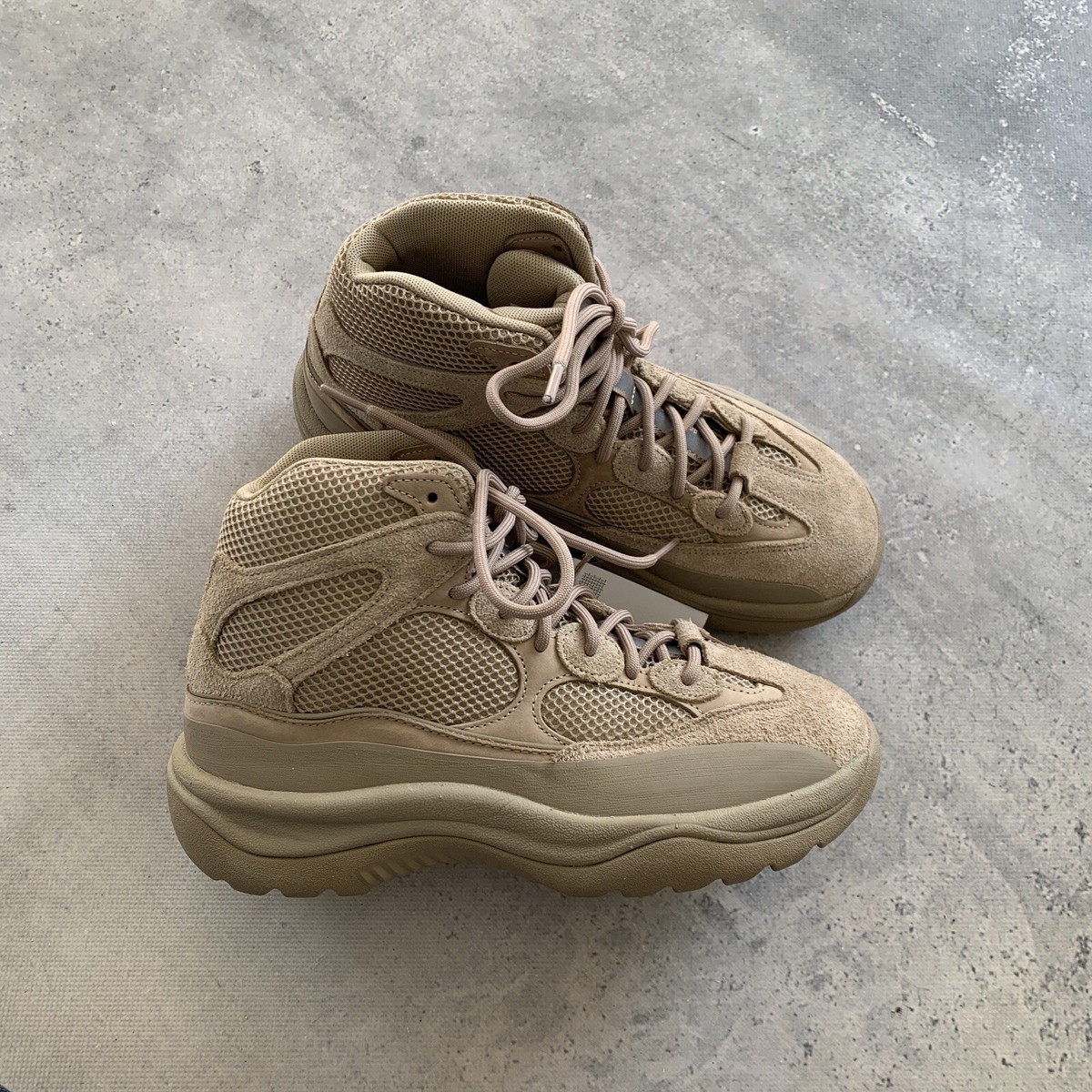 Sneakers Yeezy Desert Boots Girls Wearing Yeezy ADIDAS YEEZY