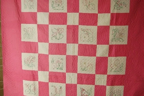 ELEGANTE Edredón Antiguo Vintage Años 30 Rubí McKim "Jardín de Flores" ~ ¡Borde Festoneado! Foto 2 de 4