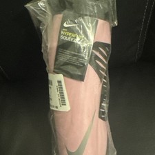 Nike Hyperfuel Squeeze Water Bottle Pink Plastic Squeeze Sports Hydration