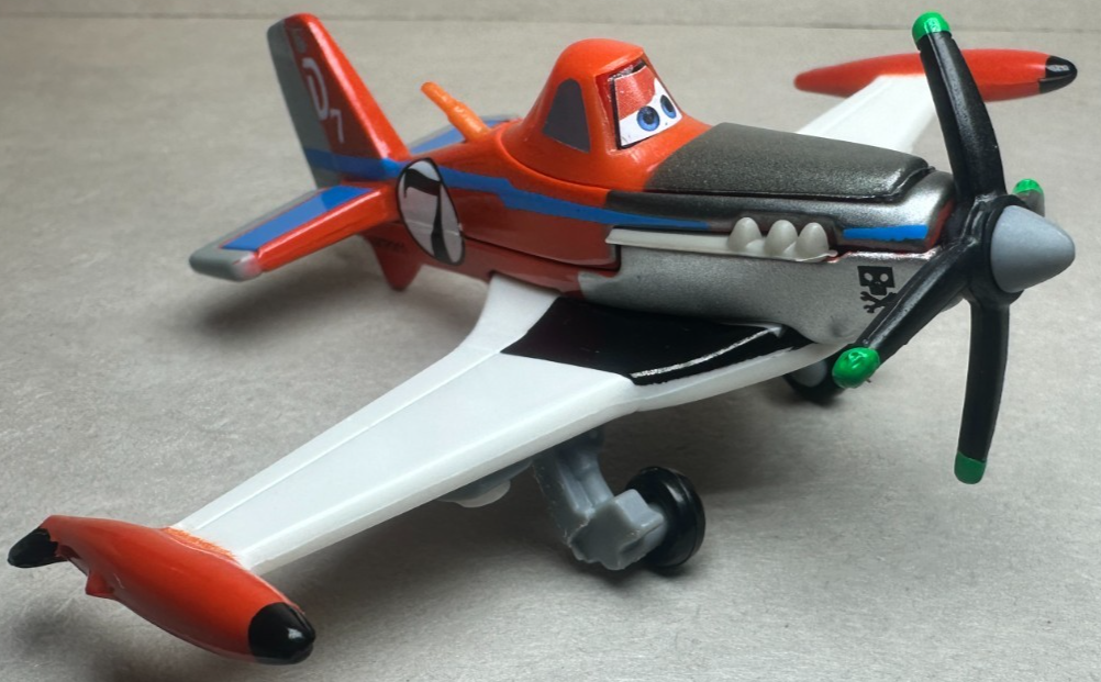 Disney Planes Supercharged Dusty Crophopper Racing #7 Deluxe Diecast 1:55 FC