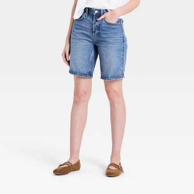 Women's Mid-Rise Bermuda Jeans Shorts - Universal Thread Medium Wash 12