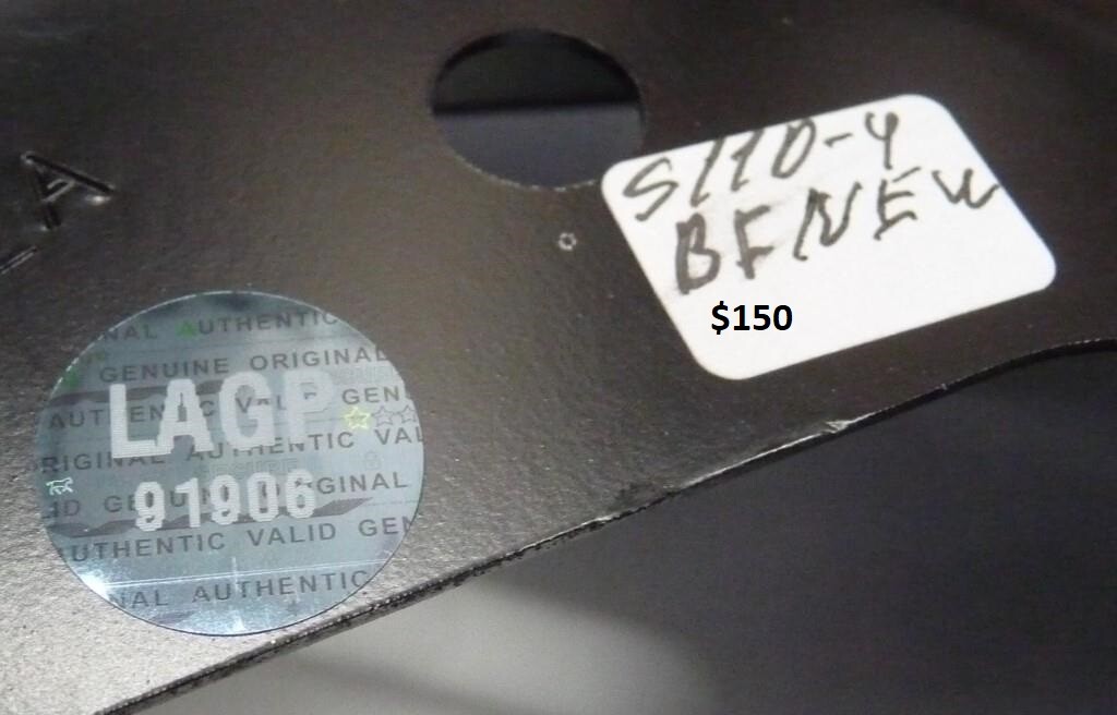 Bentley Water Drain Plate 3SE809002A OEM A1(1)