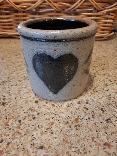 4 1/2" Rim Rowe Pottery Works 1985 Bowl Dish Blue Heart Salt Glazed
