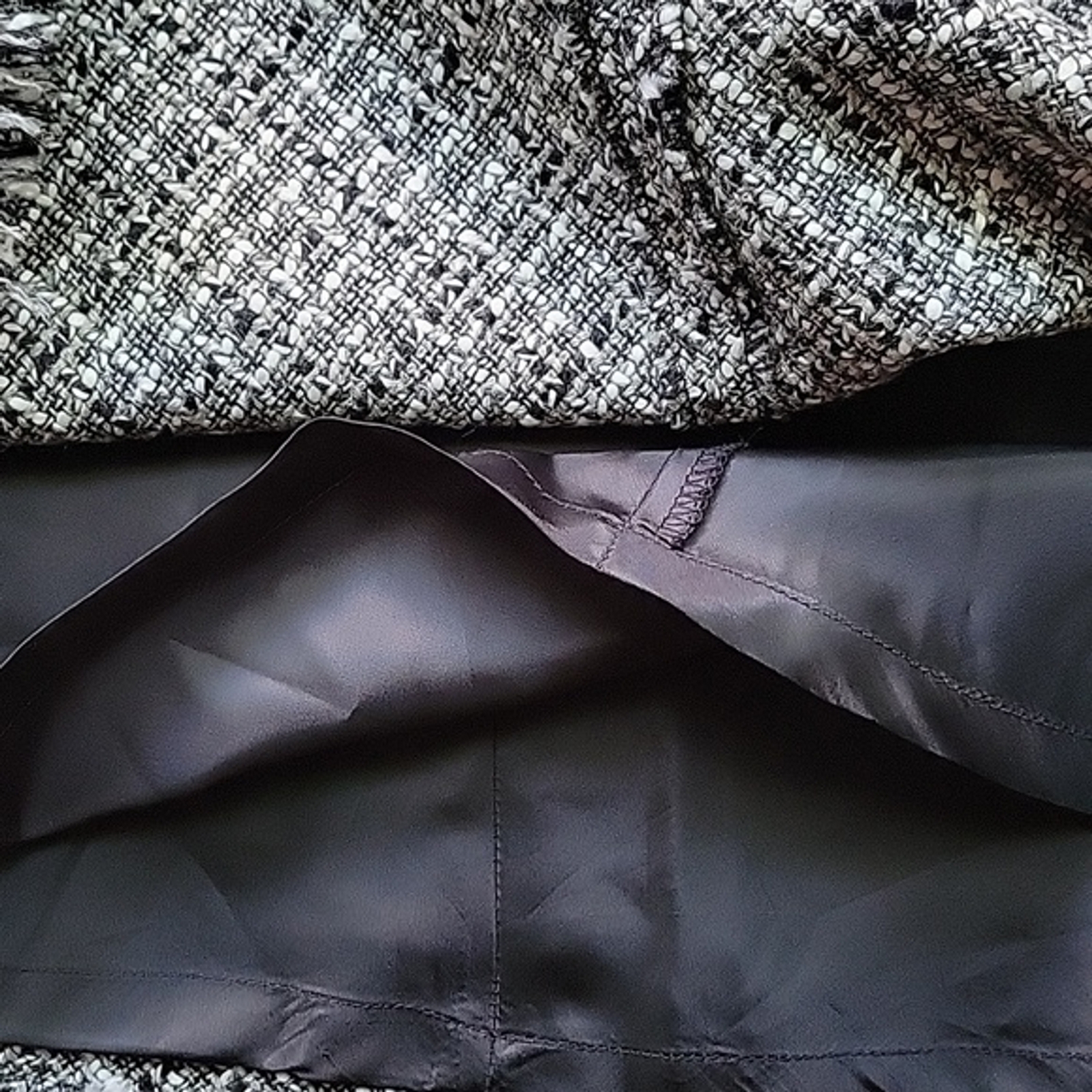 Apostrophe Skirt - image 6