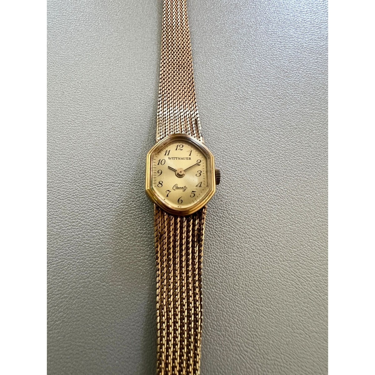 VTG WITTNAUER Gold Tone Women’s Watch Vintage Wittnauer Ladies Quartz Watch 26mm Gold Tone Case  main image 2
