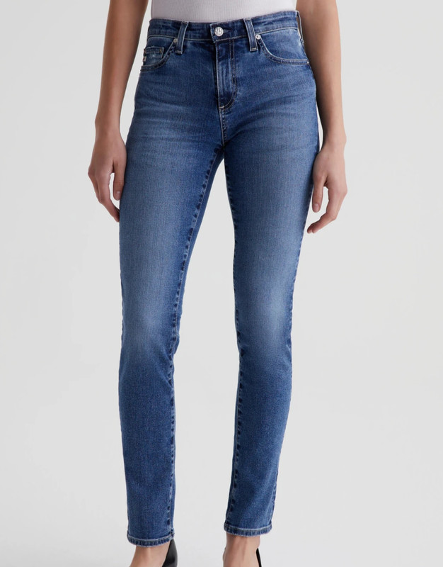 AG Stilt Cigarette Leg Jeans 32