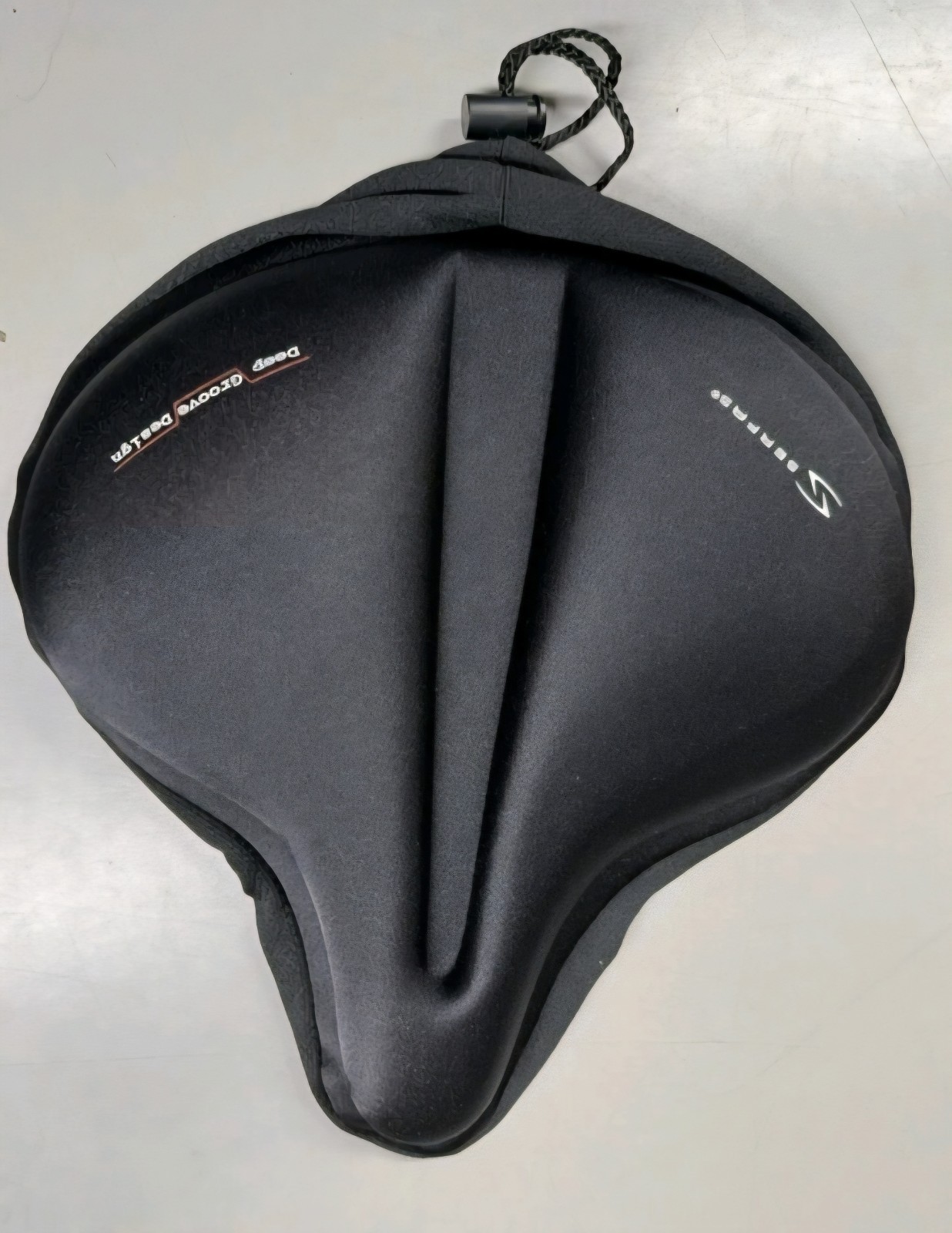 SERFAS Deep Groove Design Reactive Gel Bicycle Saddle Seat - Black