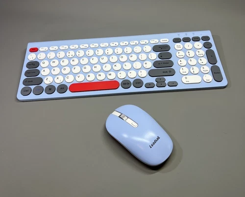 Slim Keyboard Mouse Set Retro Round Keys Quiet Plug And Play 2.4G Wireless Blue