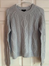 H&M Womens Pale Gray Cable Crew Neck Sweater