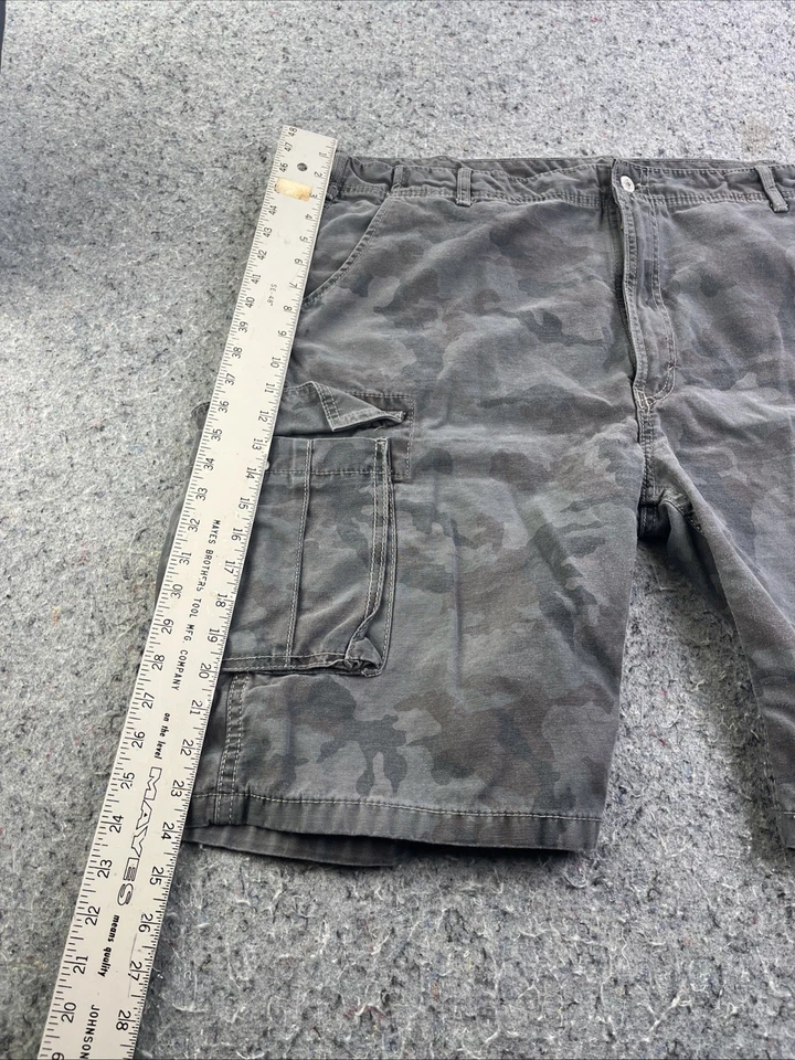 Pantalones cortos cargo Levi’s para hombre talla 42 gris camuflaje 100 % algodón Foto 4 de 4