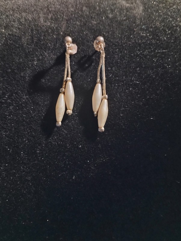 Gold Tone Pearl Dangle Earrings for Pierced Ears 1.5