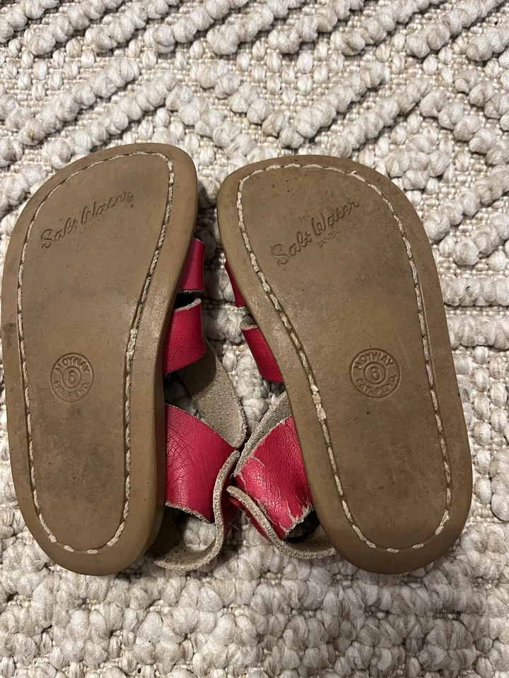 Saltwater sandals Red Size 6 - Image 2 of 2
