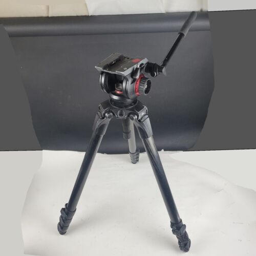Trípode Manfrotto 536 MPRO + Cabezal Fluido 504HD y Estuche de Transporte Hecho en Italia - Imagen 3 de 17