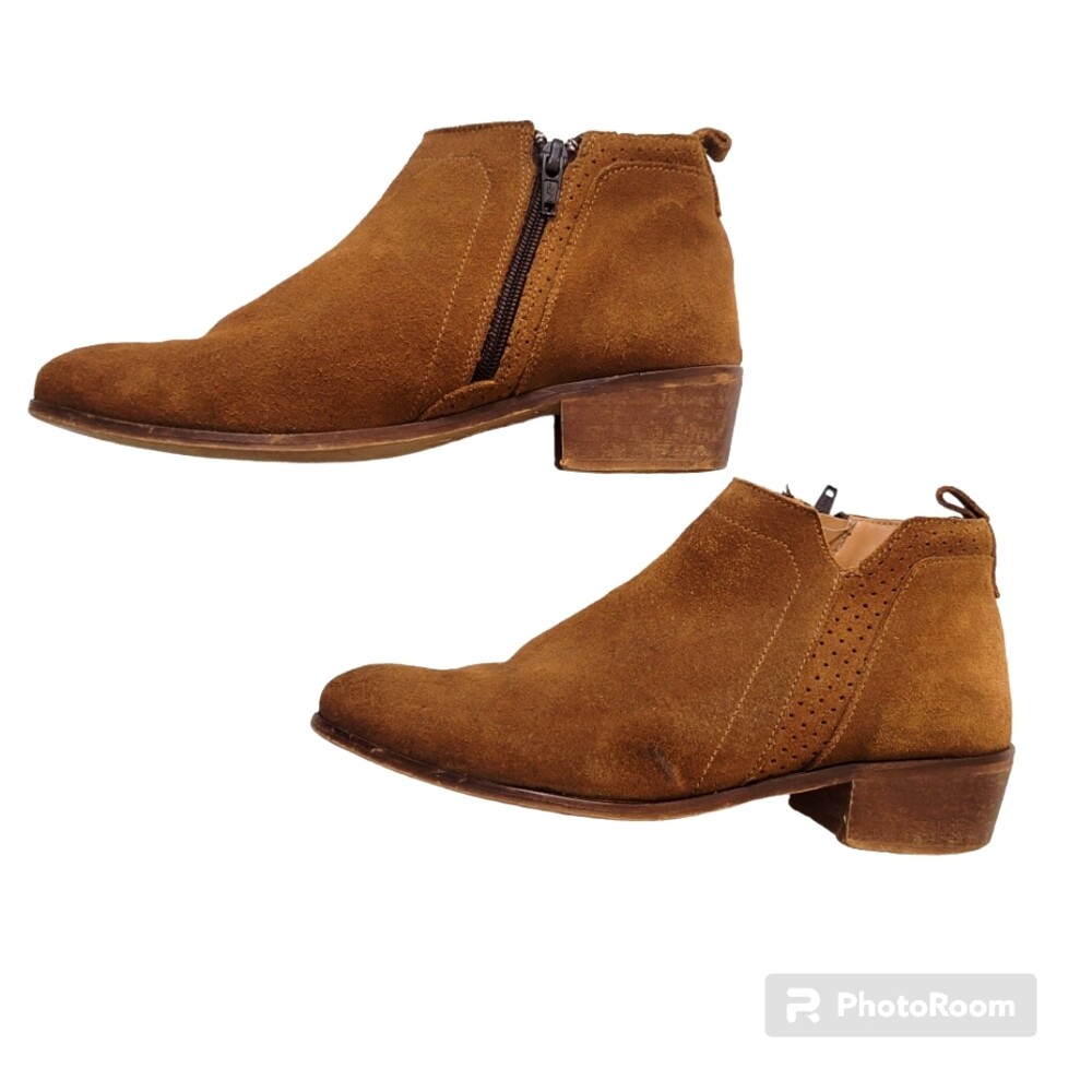 Steve Madden Deon tan suede ankle boots