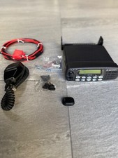 PRO7100 mobile/base 128 Chanel UHF Radio perfect condition 45 Watts and acc.
