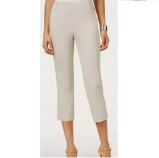 JM Collection Womens Petite PM Stonewall Tan Rivetted Hips Capri Pants NWT BC70