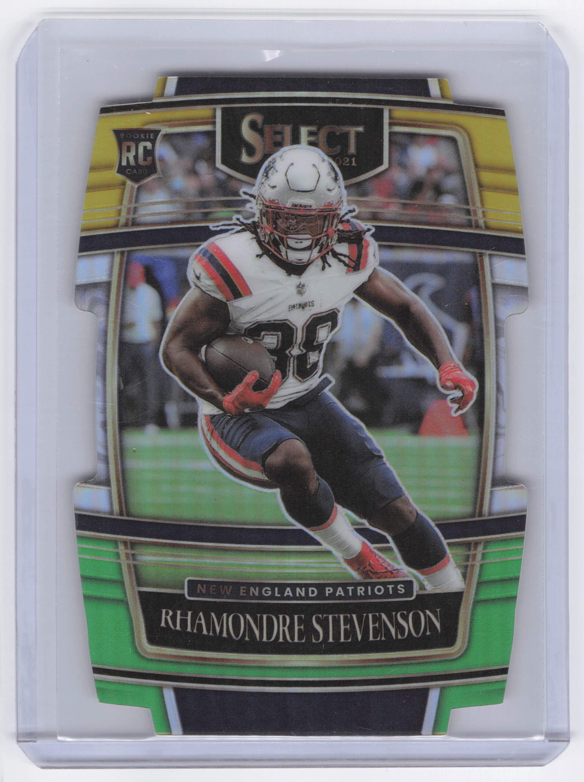 2021 Panini Select #75 Rhamondre Stevenson Green and Yellow Prizm Die Cut