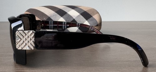 Burberry Tortoise Sunglasses B4061 - Picture 4 of 9