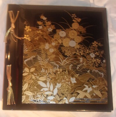 VINTAGE INLAID PHOTO ALBUM LOOKS ASIAN LOOKS NICE WITH JUST LIGHT WEAR