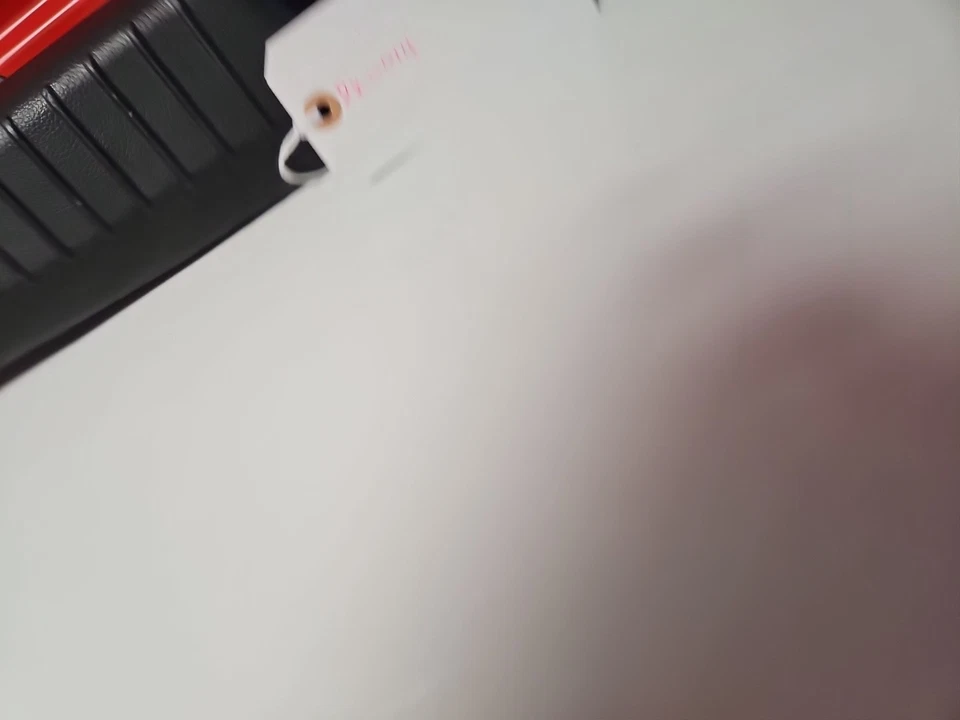 2014-2016 KIA CADENZA MALETERO TRASERO PESTILLO CUBIERTA UMBRAL PLACA DE DESGASTE 85770-3R000 OEM. Foto 2 de 4