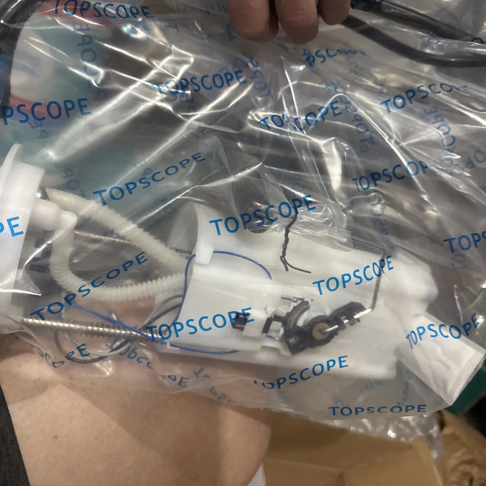 Bomba de combustible FP3507M para 00-05 Chevy Cavalier y Pontiac Grand AM/Sunfire, 04 05... Foto 2 de 4