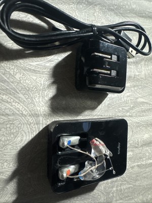 Signia Pure Charge&Go Hearing Aids W/Charger
