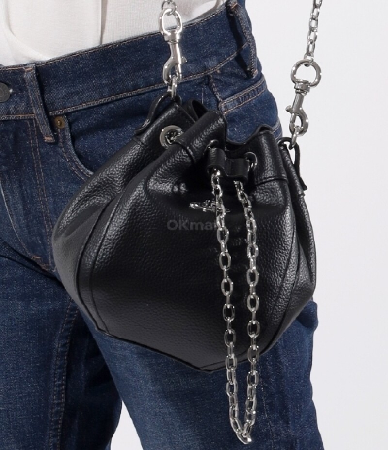 Vivienne Westwood(正規品/送料関税込み) CHRISSY SMALL BUCKET Vivienne Westwood CHRISSY SMALL BUCKET BAG 4C030004W Black