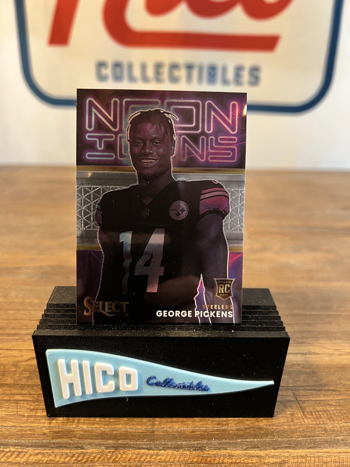 2022 Panini Select Neon Icons George Pickens #NI-23 (RC)