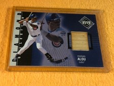 I2-79 BASEBALL CARD - MOISES ALOU - 2002 UPPER DECK - GAME USED BAT PIECE