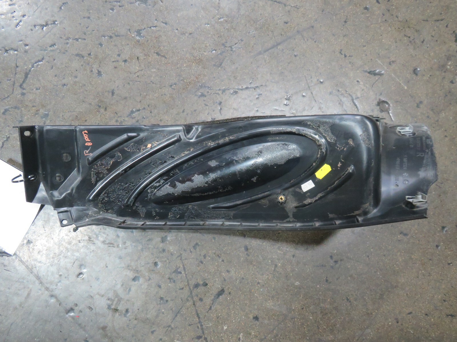 Mclaren 570s, RH, Right, Fender Backing Moulding, Used, Dmg, P/N 13A5733CP