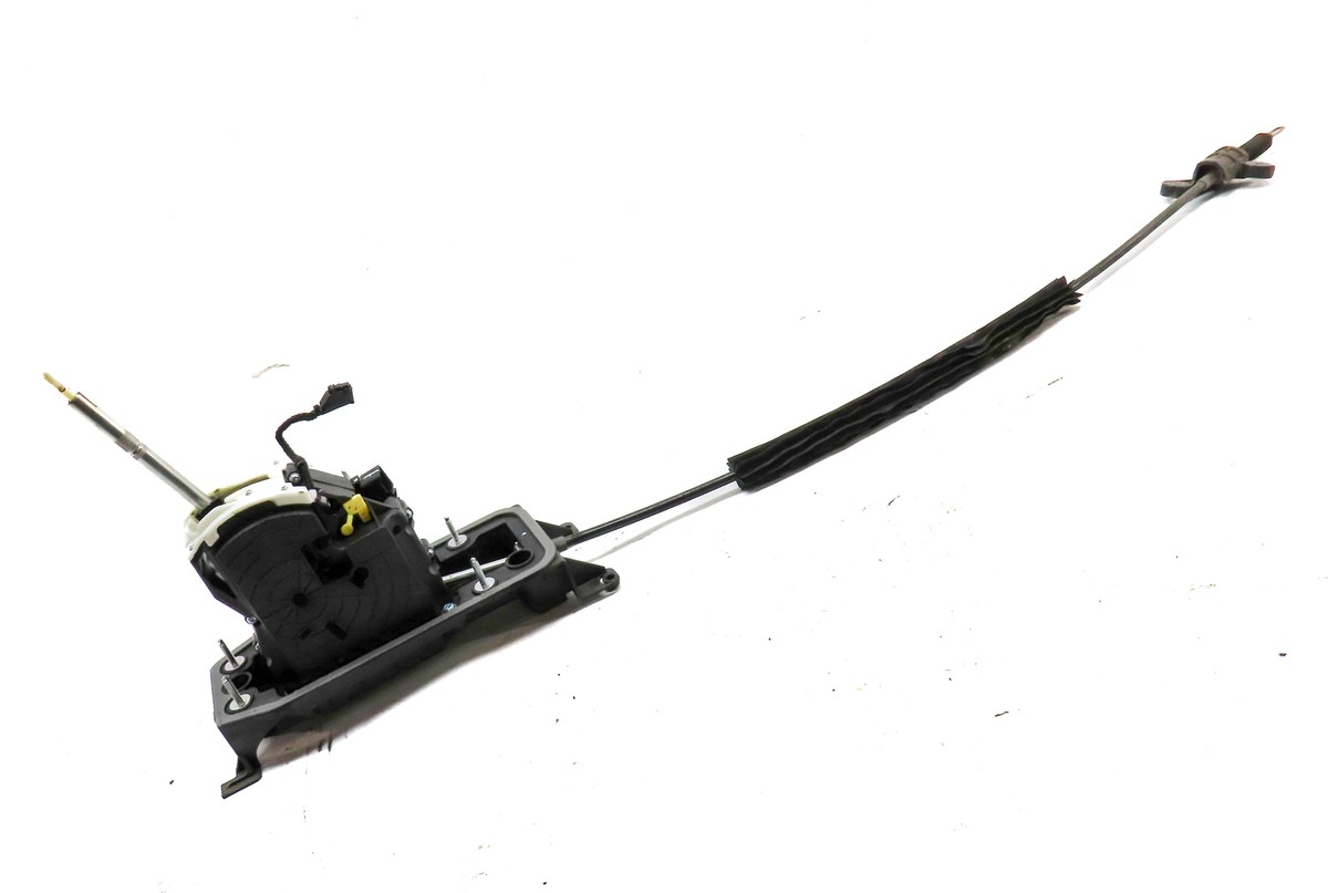 8V1713023AH S038209021AD gear lever AUDI A3 SPORTBACK 8VF 2.0 TDI
