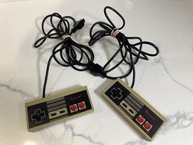 NES Nintendo OEM Console, 2 Controllers, 6 Game Bundle Lot - New 72 Pin - Tested