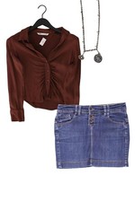 Completo moda donna taglia XS con Zara camicetta taglia XS e collana