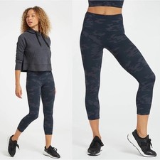 Spanx Look At Me Now Crop Camo Leggings Women's Gray Size Extra Small XS
