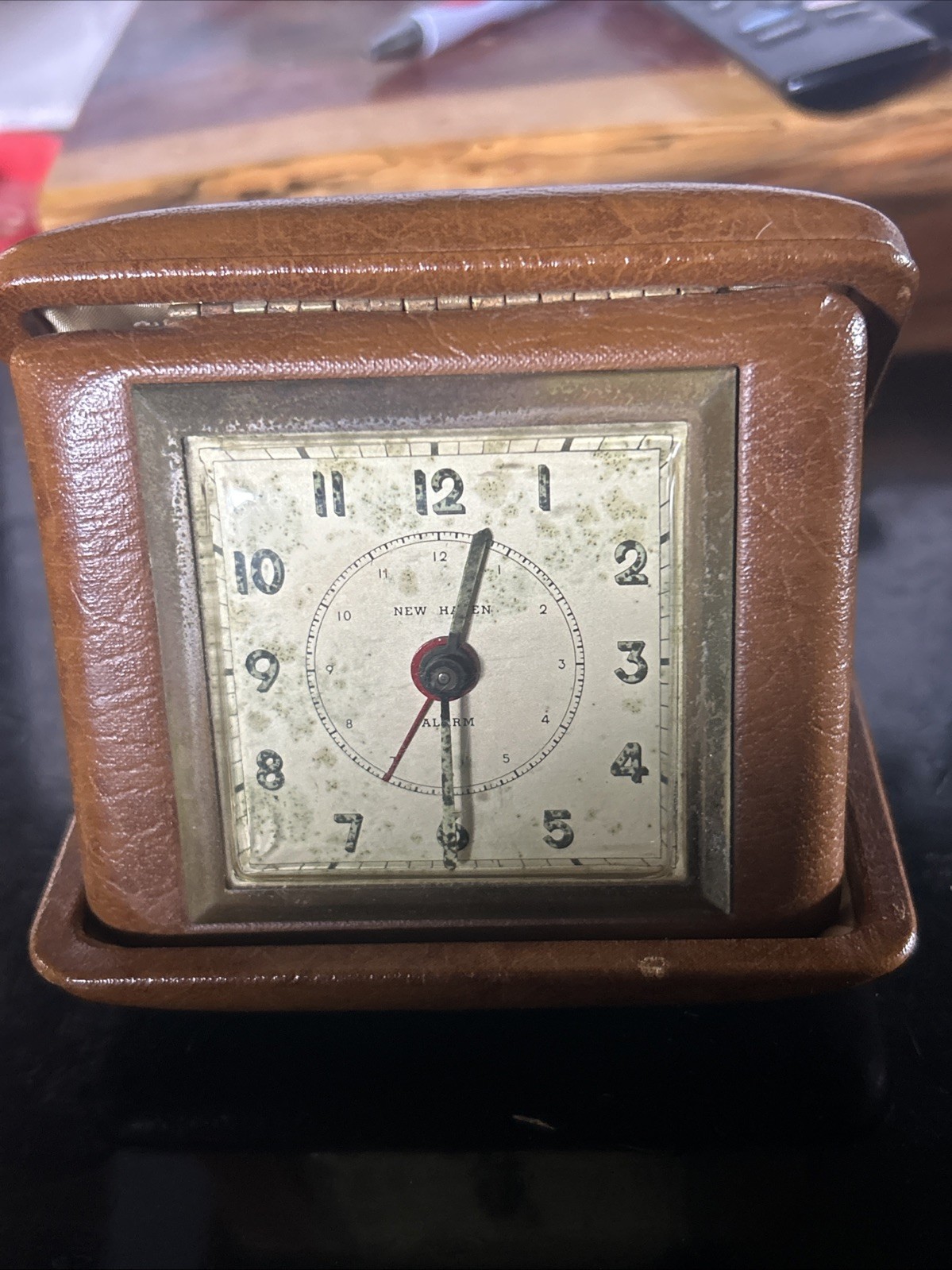 New Haven Travel Folding Wind Up Alarm Clock Vintage USA Display Only photo New Haven Travel Folding Wind Up Alarm Clock Vintage USA Display Only featured image