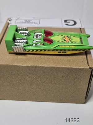 Hot Wheels Fire Dept. Rescue Unit H2GO Boat Diecast 1:64 Green/Yellow 2008
