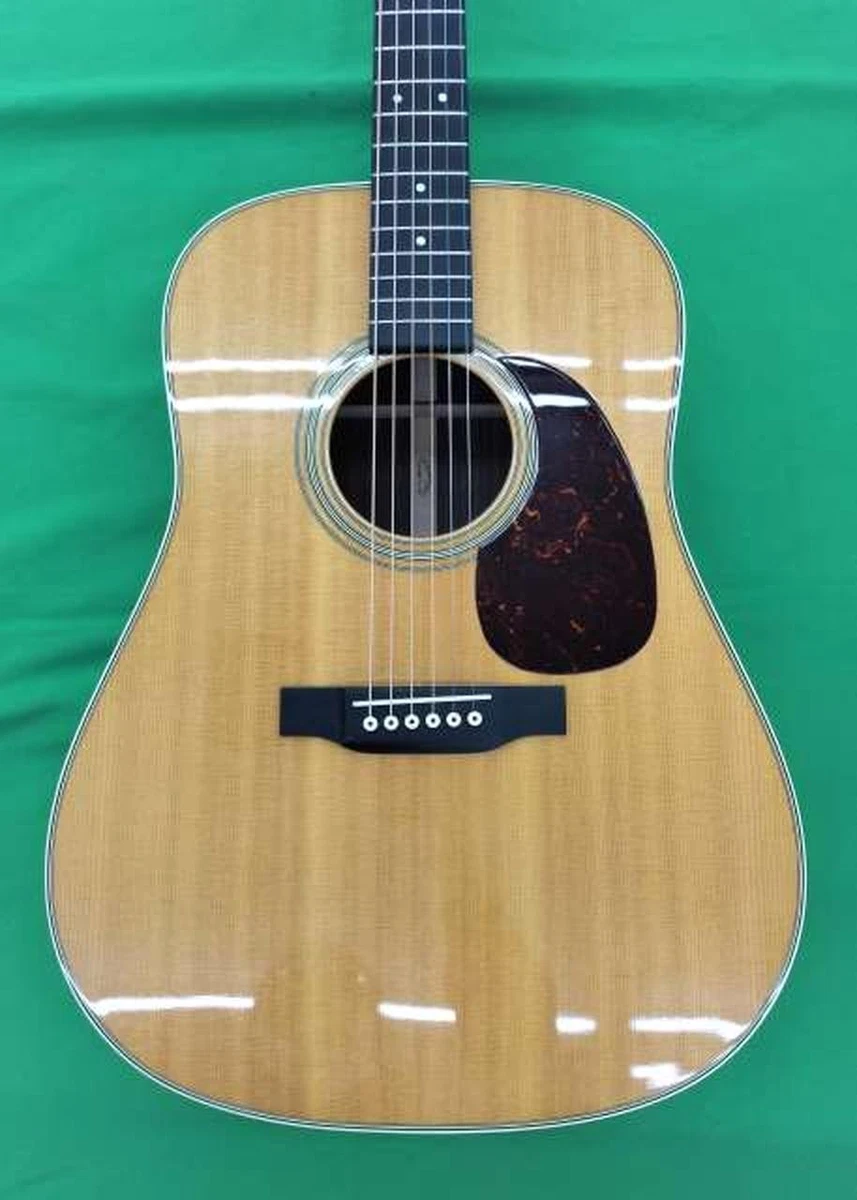 Martin D-28 Standard 2018 Dreadnought Akustikgitarre Versand aus Japan