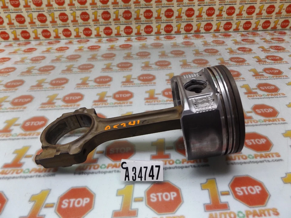 2006-2019 CHEVROLET SILVERADO 2500 PISTON W/ CONNECTING ROD 89017849 OEM - Image 4 of 4