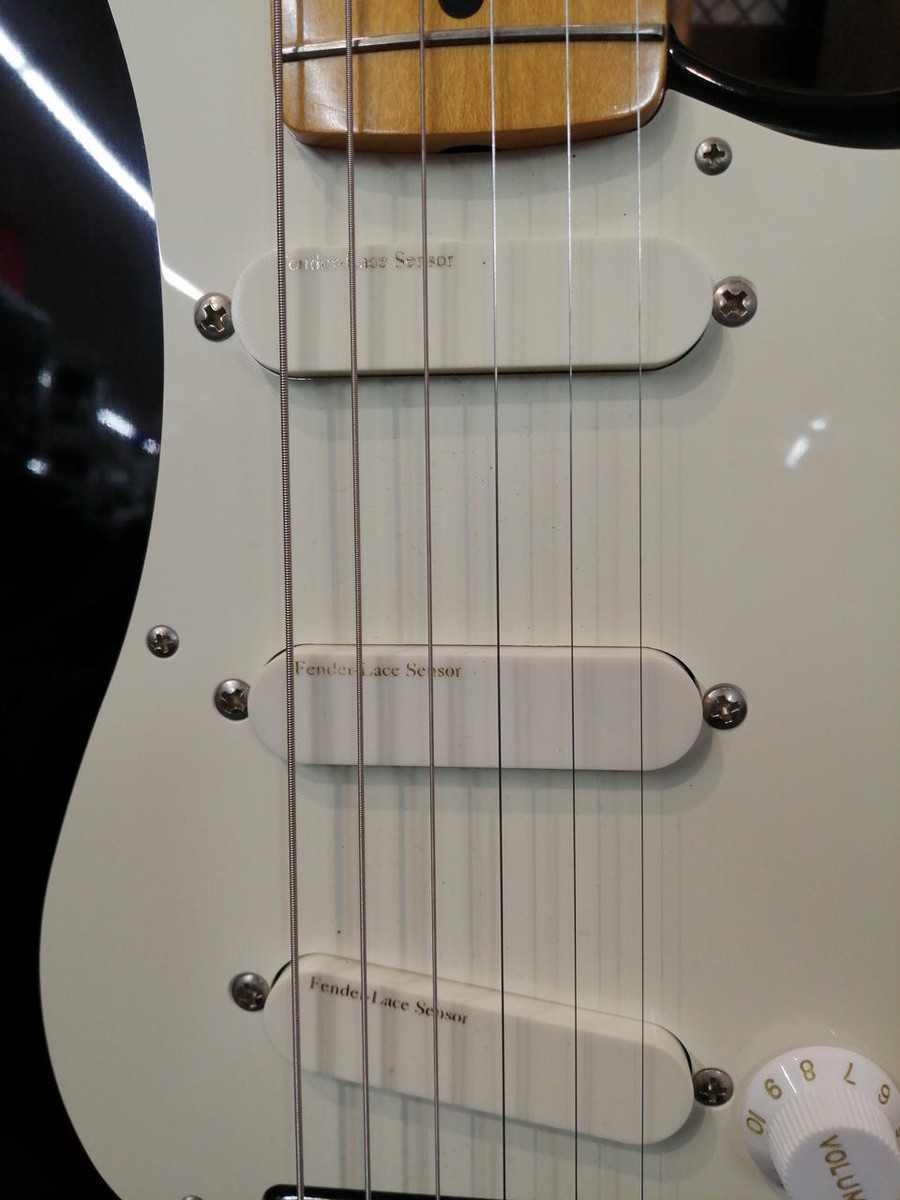 FENDER JAPAN STRATOCASTER 1989-90 Electric Guitar | eBay