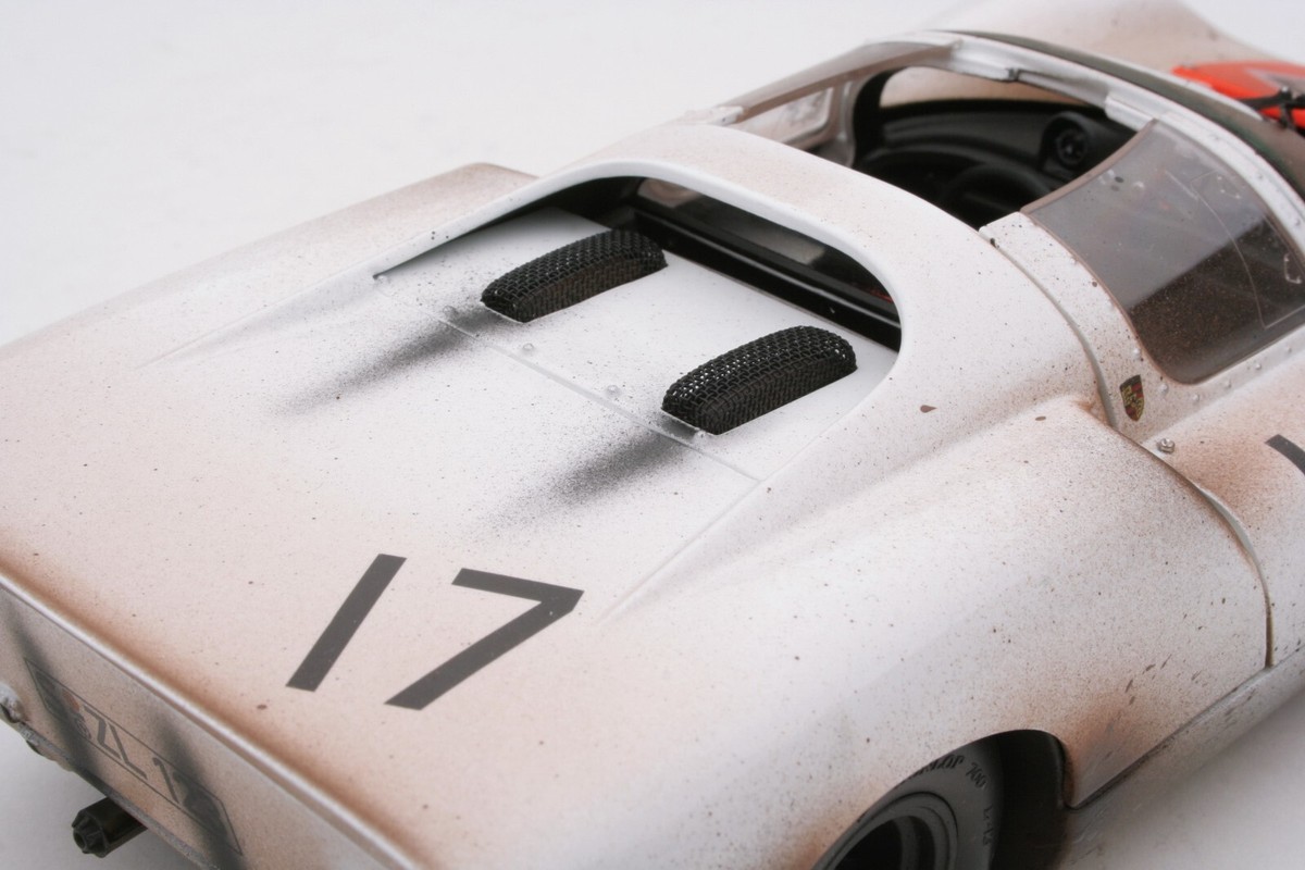 Exoto | 1:18 | RACE WEATHERED | 1967 Works Porsche 910 No Exoto | 1:18 | RACE WEATHERED | 1967 Works Porsche 910 No