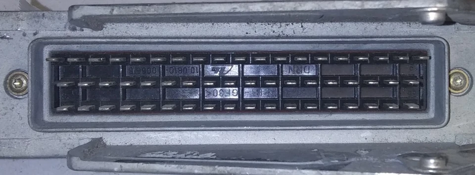 25621285 ABS módulo de control de freno antibloqueo 1996 Oldsmobile Aurora Foto 4 de 4