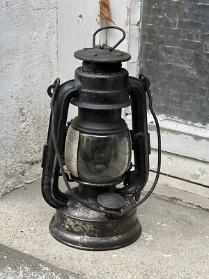 Feuerhand Nr 175 mit Fahrradhalterung  Petroleumlampe No Atom No frowo
