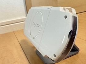 Excellent  Sony PSP 3000 Pearl White Used Tested