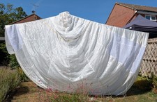 White reserve gliding parachute canopy  26ft round good condition awning shelter