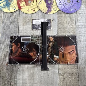 Shenmue Sega Dreamcast Video Game Complete w/ 4-Disc, Manual & Passport Great
