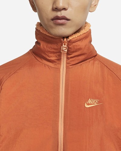 Nike Big Swoosh Reversible Jacket Asia Sizing BQ6546-808 - Picture 6 of 7