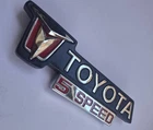 FOR 1979-1983 TOYOTA HILUX RN30 LN LN30 RN40 Front Grille Badge Emblem 5 SPEED