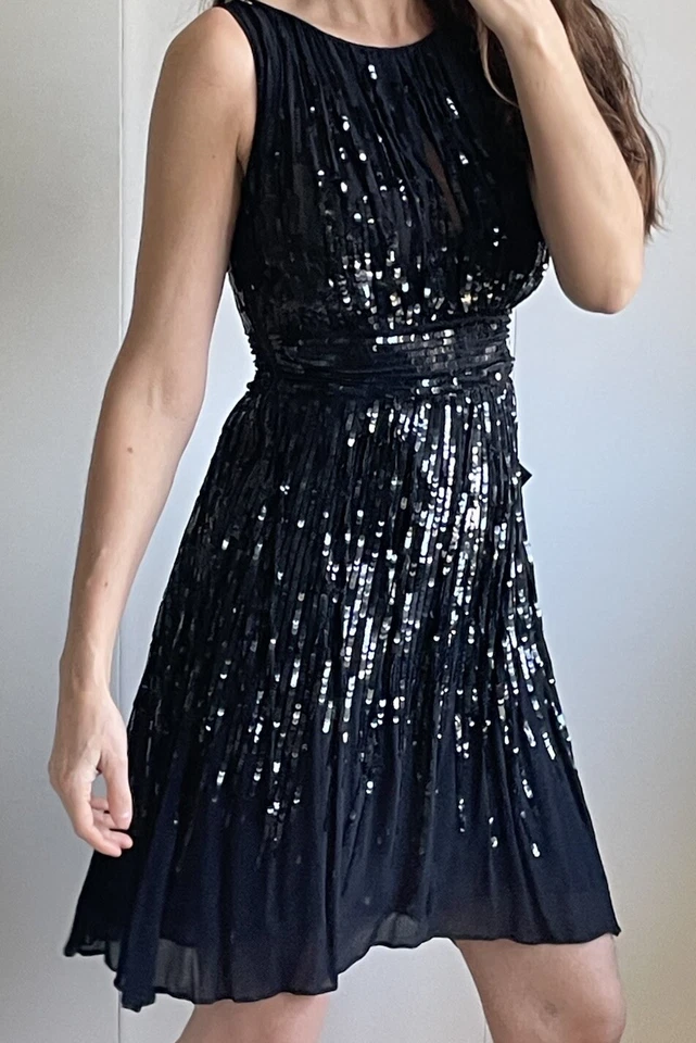 Vestido Elisabetta Franchi Midi Talla 10 S Adornado Con Lentejuelas Flotante Foto 2 de 4