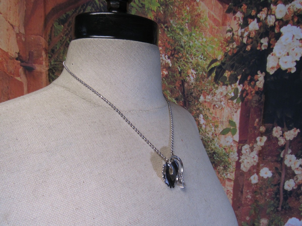 ★VINTAGE HOLLYWOOD★ Heart Ball Chain Necklace_VH24NNNE108M Silver Tone Ball Chain Necklace w/ a Silver Tone Heart